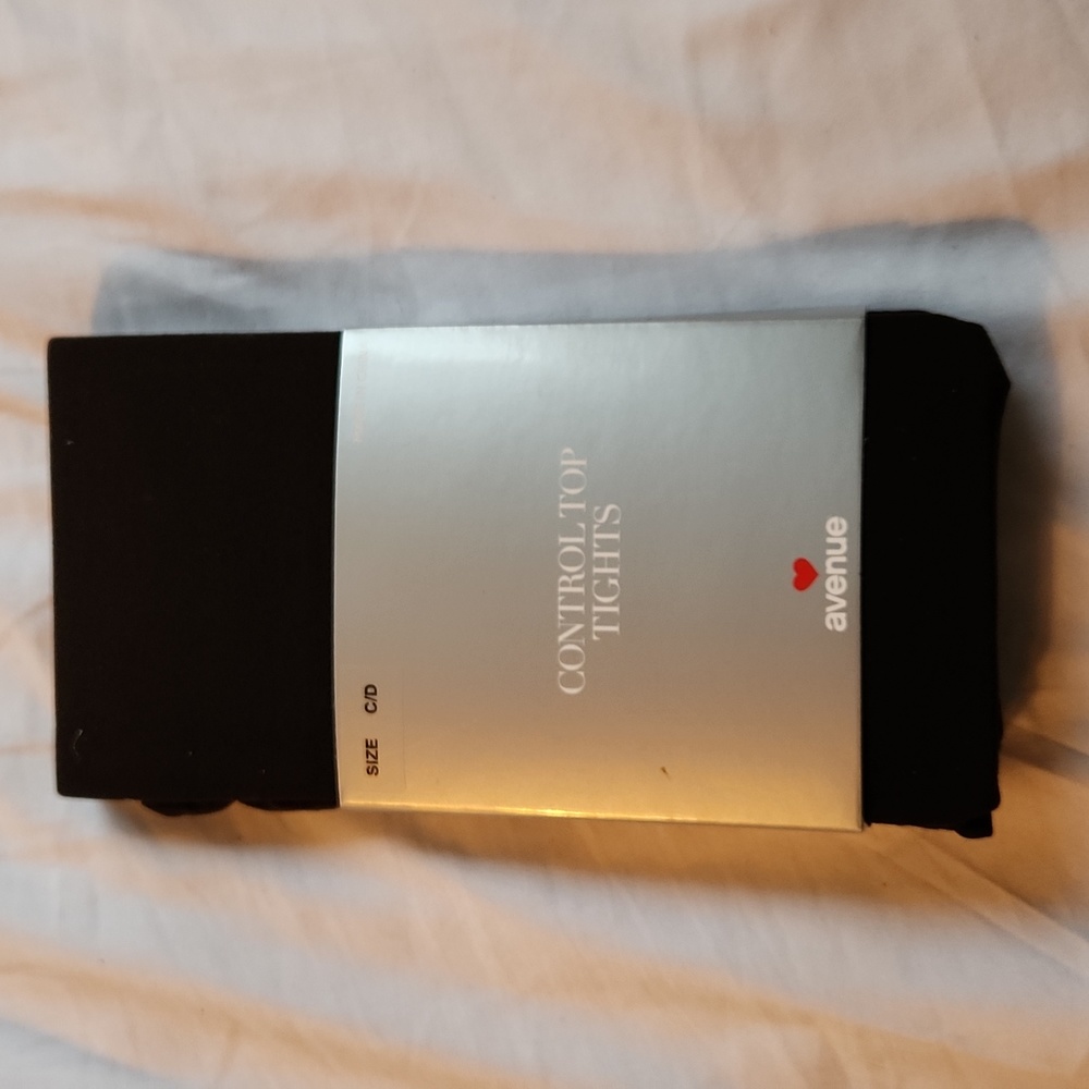 NWT Avenue Control Top Tights